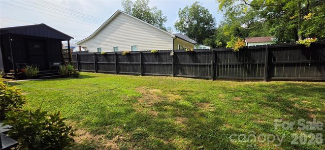 1007 S Ridge Avenue, Kannapolis, NC 28083