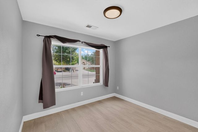 3727 Oasis Springs Road NE, Rio Rancho, NM 87144