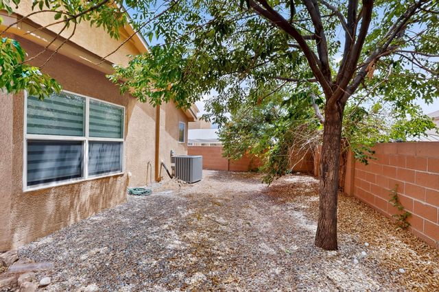 3727 Oasis Springs Road NE, Rio Rancho, NM 87144