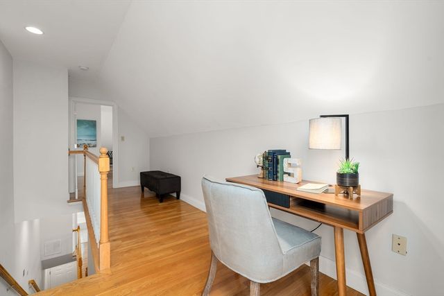 132 Warren St B, Arlington, MA 02474