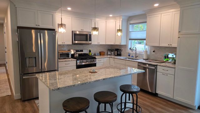 148 Old Dover Road, Rochester, NH 03867