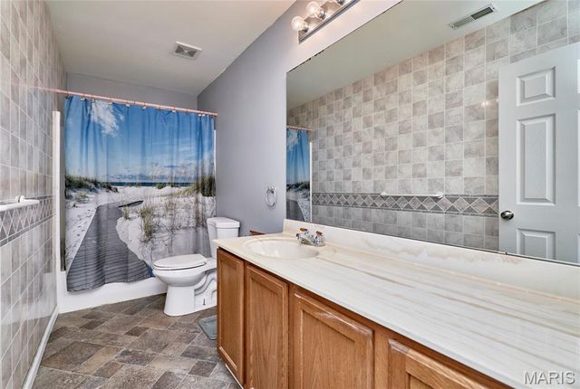 11264 Village Drive, Foristell, MO 63348