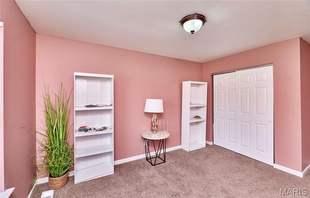 11264 Village Drive, Foristell, MO 63348