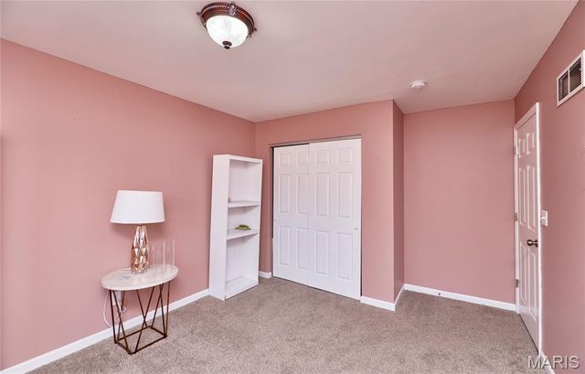 11264 Village Drive, Foristell, MO 63348