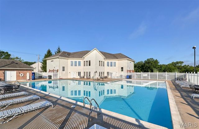 11264 Village Drive, Foristell, MO 63348