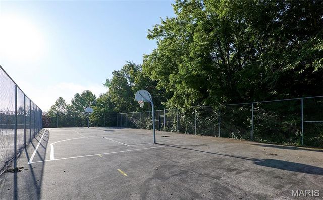 11264 Village Drive, Foristell, MO 63348