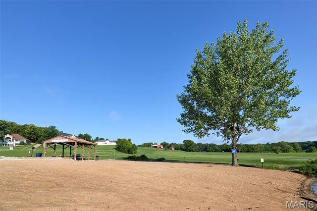 11264 Village Drive, Foristell, MO 63348