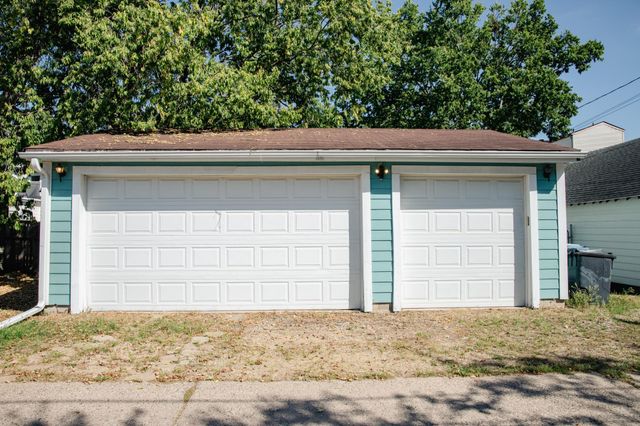 3228 Pillsbury Avenue S, Minneapolis, MN 55408