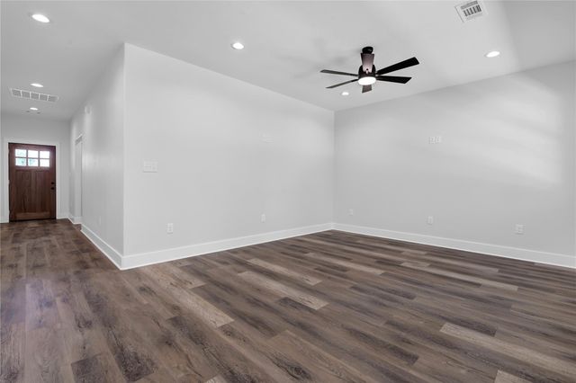 100 Bluegill Dr, Shepherd, TX 77371