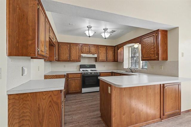 13113 Cloverleaf Lane, Oklahoma City, OK 73170