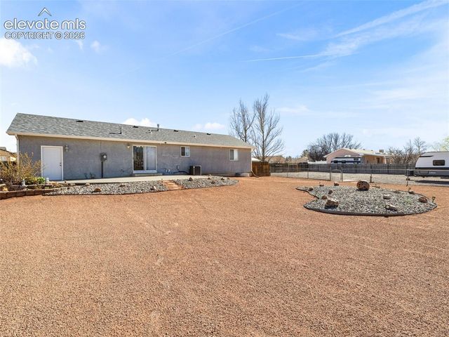 735 S Sterling Drive, Pueblo, CO 81007