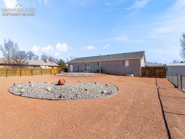 735 S Sterling Drive, Pueblo, CO 81007