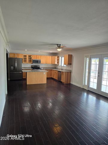 3745 W LUPINE Avenue, Phoenix, AZ 85029