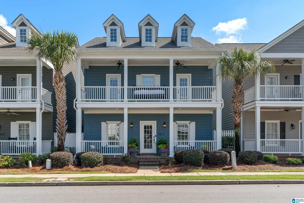 1513 LAURENS STREET, Hoover, AL 35242