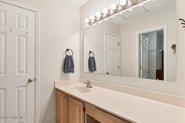 101 Pinesage Drive, West End, NC 27376
