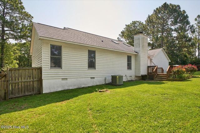 101 Pinesage Drive, West End, NC 27376