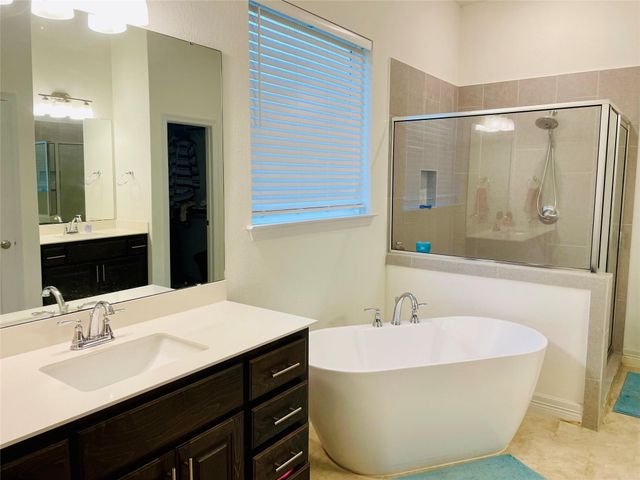 18001 Dufour DR, Austin, TX 78738