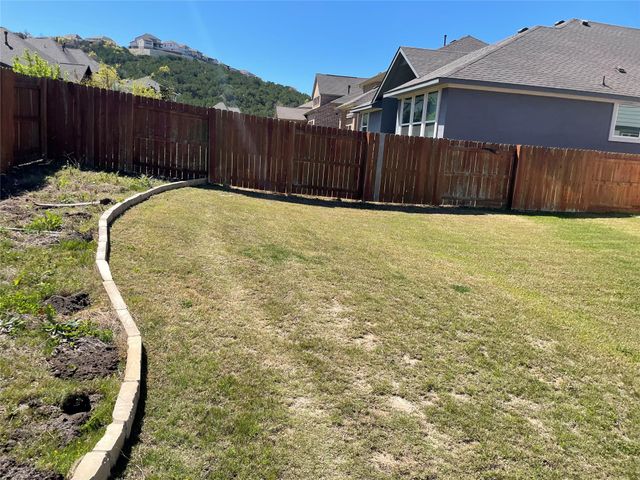 18001 Dufour DR, Austin, TX 78738