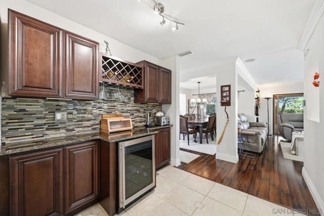 14265 Manzella, San Diego, CA 92129