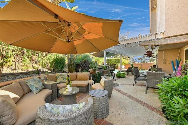 14265 Manzella, San Diego, CA 92129