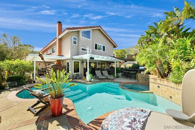 14265 Manzella, San Diego, CA 92129