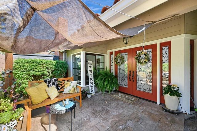 14265 Manzella, San Diego, CA 92129