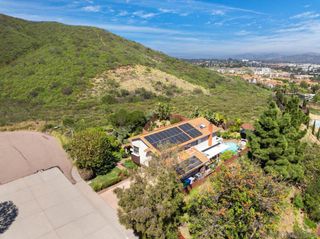 14265 Manzella, San Diego, CA 92129