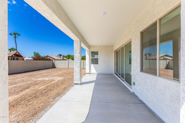 7583 W GELDING Drive, Peoria, AZ 85381