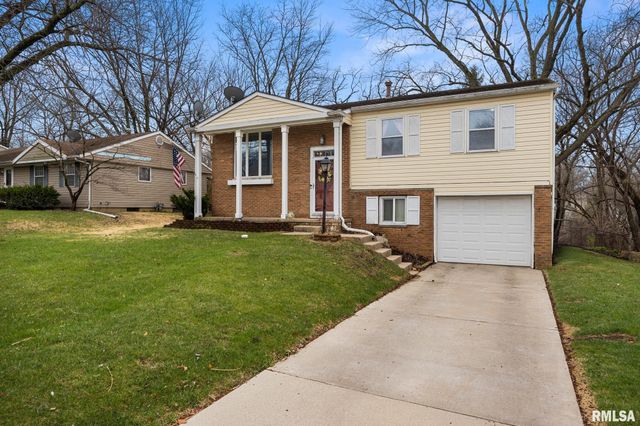 2320 W WINNEBAGO Drive, Peoria, IL 61614