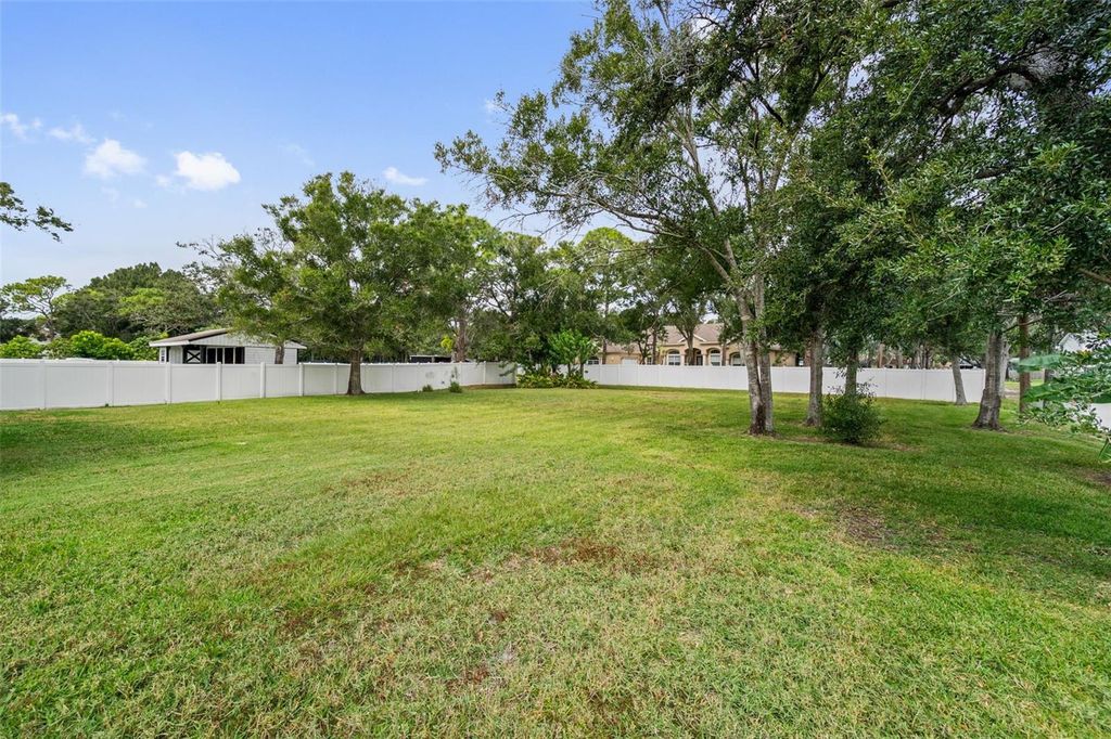 Image 17 of property listing at 6425 98TH AVENUE N, Pinellas Park, FL 33782