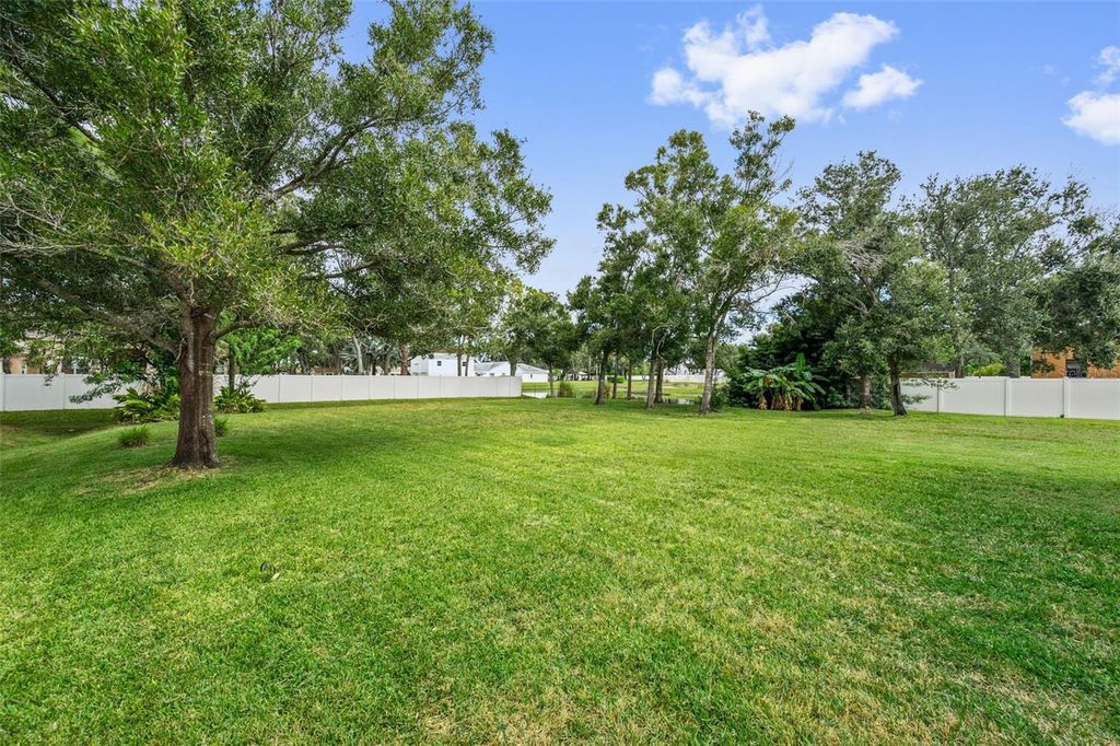 Image 18 of property listing at 6425 98TH AVENUE N, Pinellas Park, FL 33782