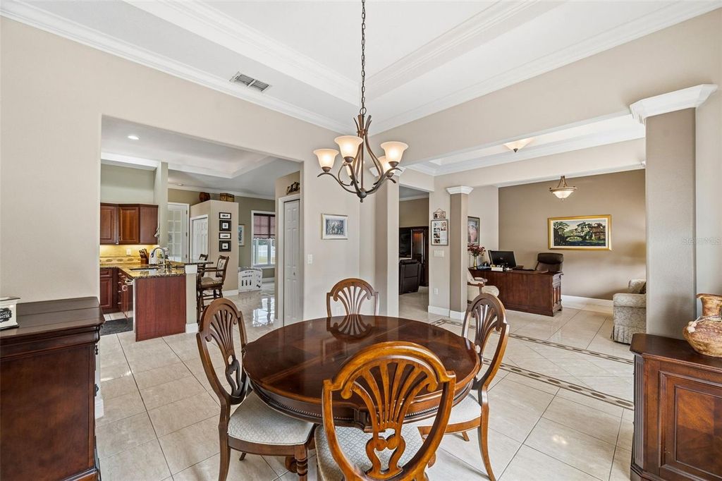 Image 23 of property listing at 6425 98TH AVENUE N, Pinellas Park, FL 33782