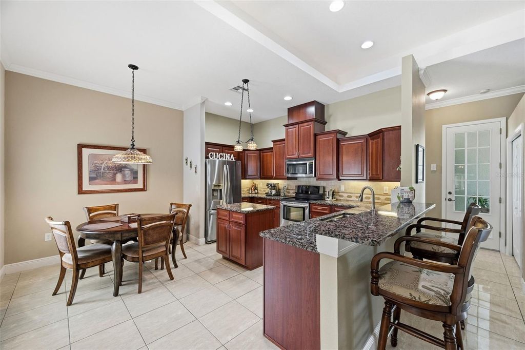 Image 25 of property listing at 6425 98TH AVENUE N, Pinellas Park, FL 33782