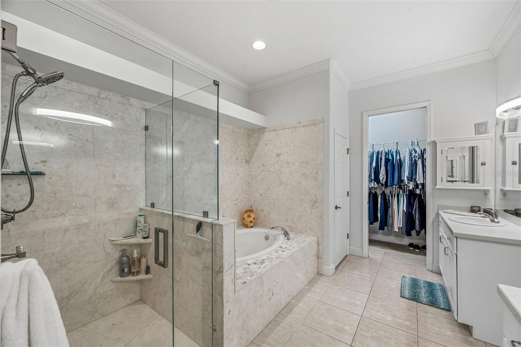 Image 56 of property listing at 6425 98TH AVENUE N, Pinellas Park, FL 33782