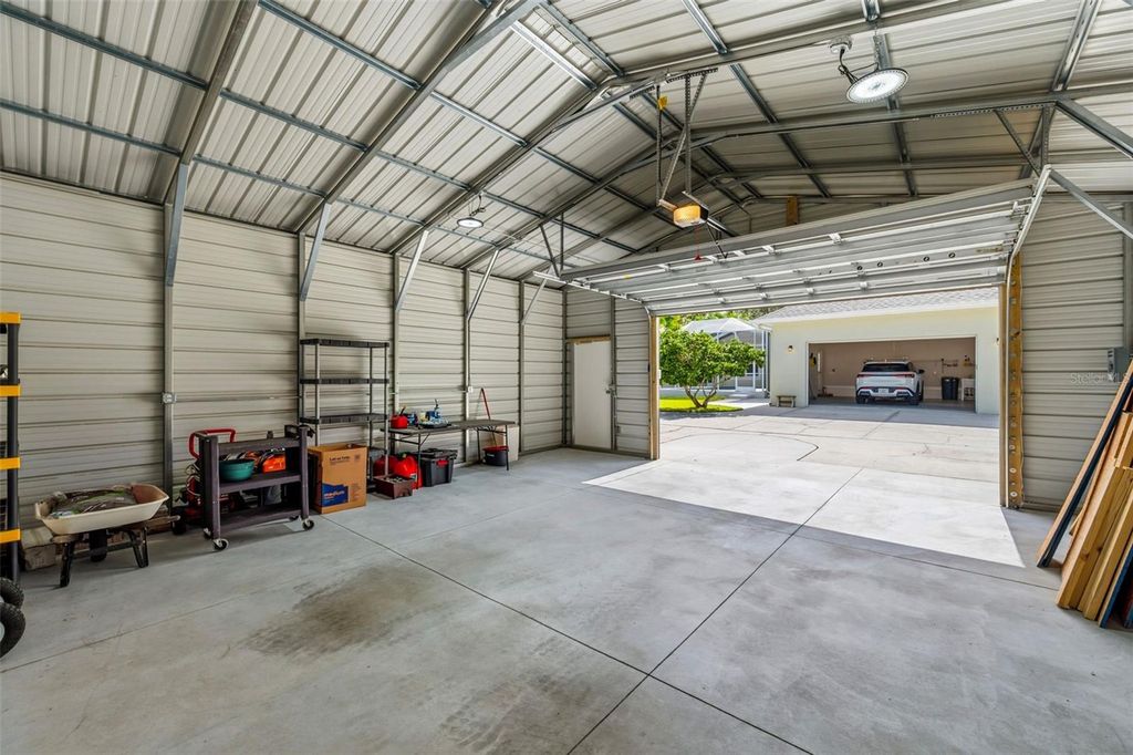 Image 65 of property listing at 6425 98TH AVENUE N, Pinellas Park, FL 33782