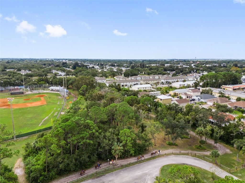 Image 74 of property listing at 6425 98TH AVENUE N, Pinellas Park, FL 33782