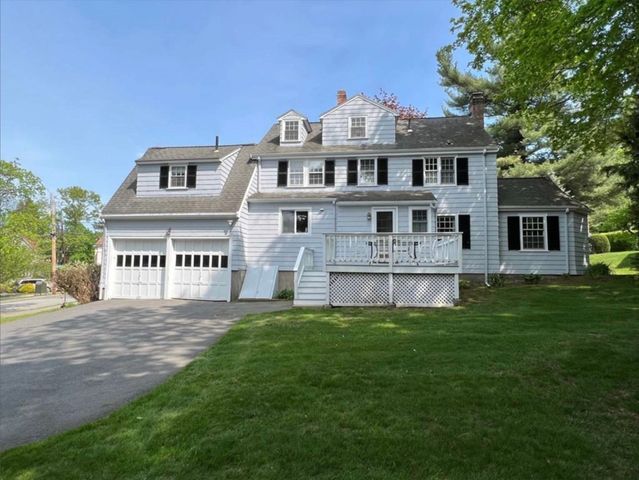 257 Dedham na, Newton, MA 02461