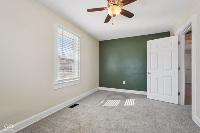 3020 S Mooresville Road, Indianapolis, IN 46221