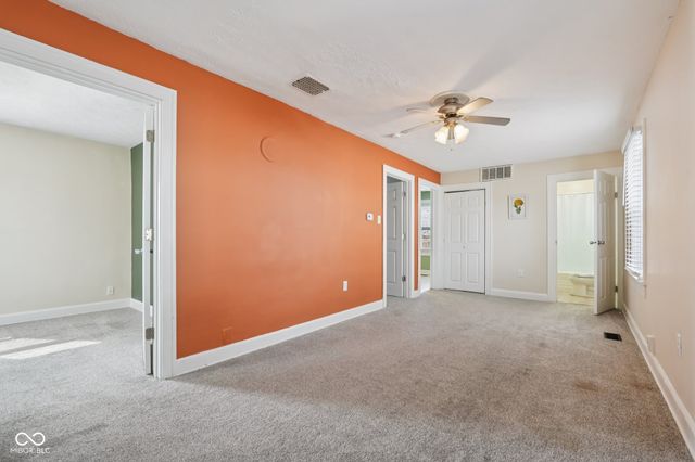 3020 S Mooresville Road, Indianapolis, IN 46221