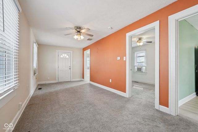 3020 S Mooresville Road, Indianapolis, IN 46221