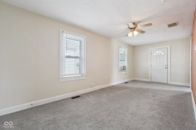 3020 S Mooresville Road, Indianapolis, IN 46221