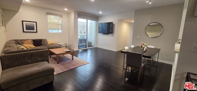 436 S Virgil Avenue 209, Los Angeles, CA 90020