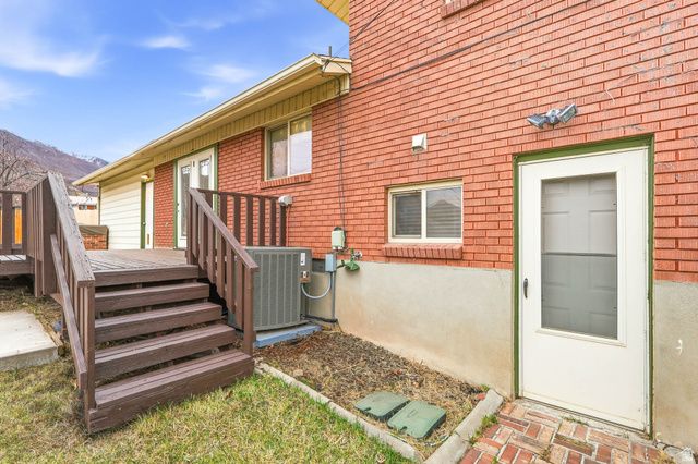 4524 STEPHENS CIR, South Ogden, UT 84403