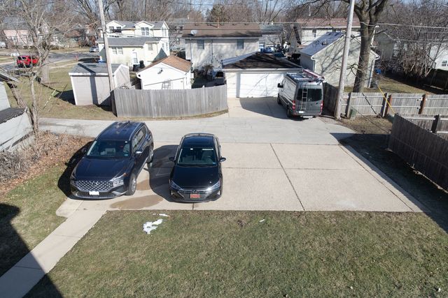 713 Stevens Street 713, Geneva, IL 60134