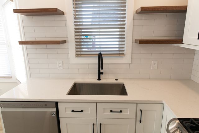 713 Stevens Street 713, Geneva, IL 60134