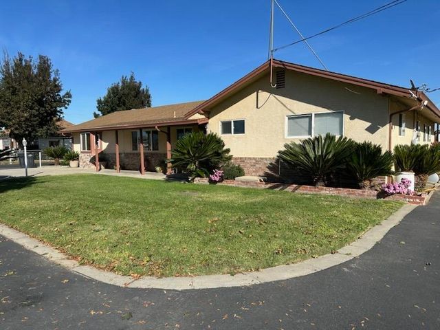 4460 Mountain View Rd, Hughson, CA 95326