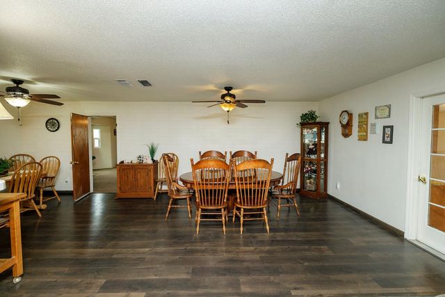 4460 Mountain View Rd, Hughson, CA 95326