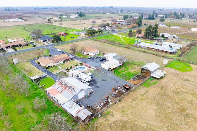 4460 Mountain View Rd, Hughson, CA 95326