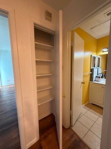 8601 Park Lane 422, Dallas, TX 75231
