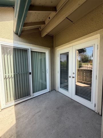 8601 Park Lane 422, Dallas, TX 75231